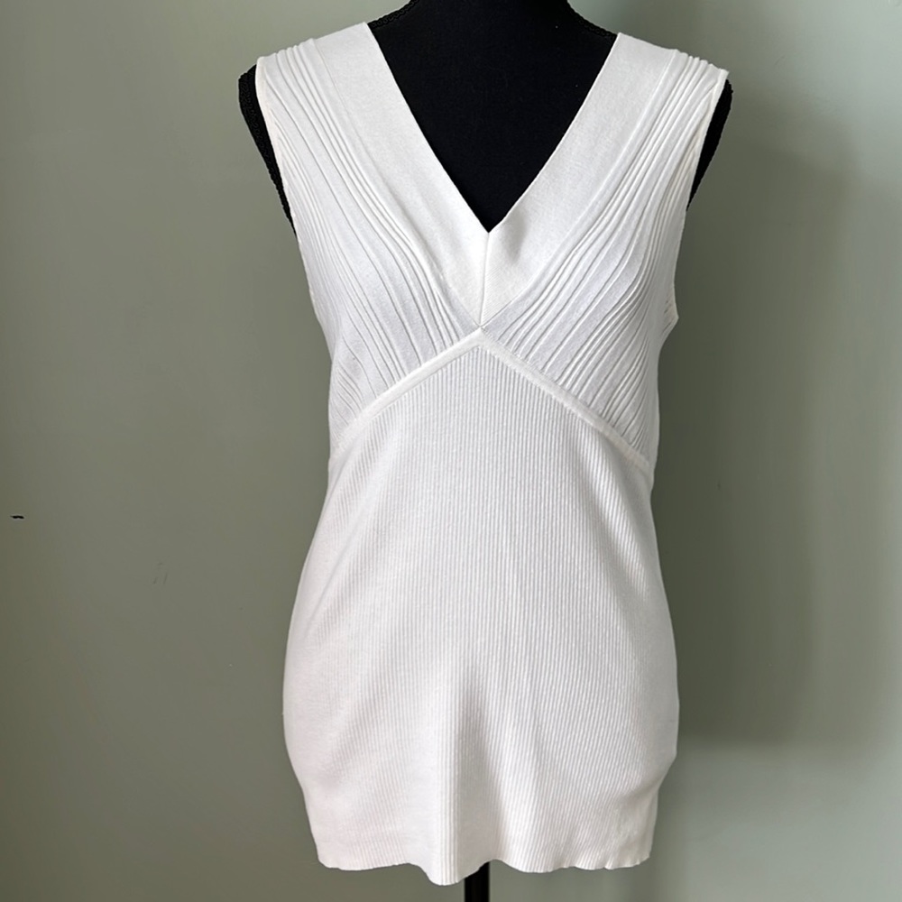 Old Navy Women’s White Knit Sleeveless Top Sz Large